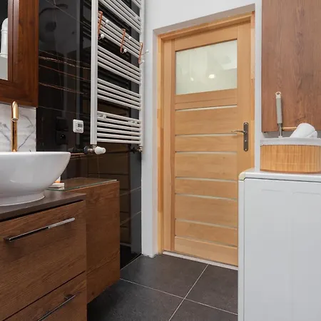 Comfortable House With Bathtub In The Bedroom * Borkowo (Gdansk)