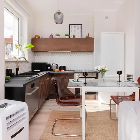 Comfortable House With Bathtub In The Bedroom Dom wakacyjny *